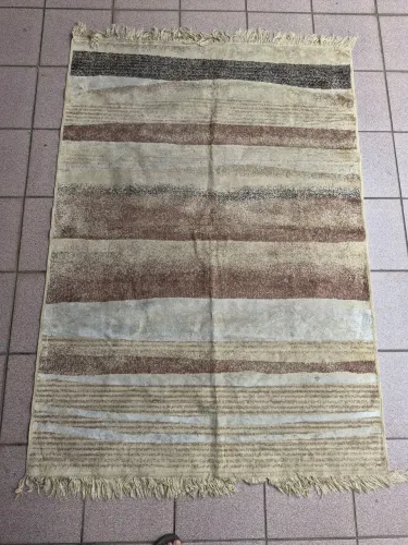 Tapete Tipo Persa 2,40 m X 1,35