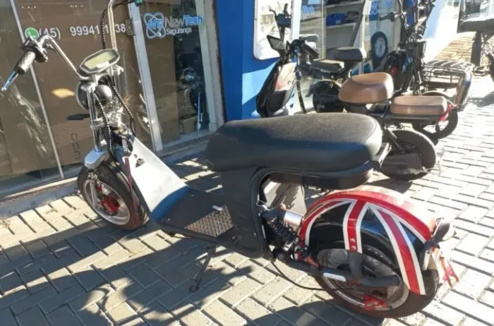 Scooter Elétrica X11 3000W - Funciona, mas precisa de reparo