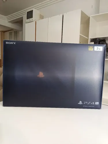 Vendo Console Sony Ps4 Pro 2TB Firmware - 11.02  17277/50000 Semi novo 