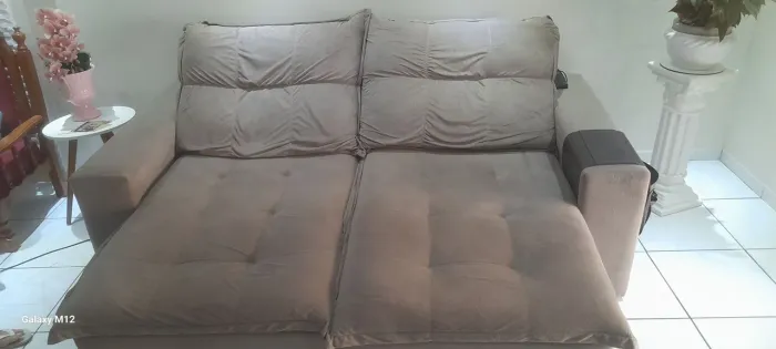 Sofá retrátil