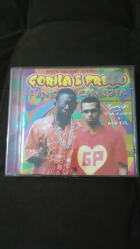 Gorila e preto 