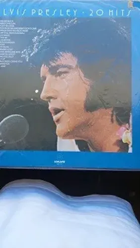 Disco de Vinil com capa original de Elvis Presley