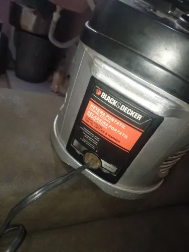 Geladeira portátil BLACK DECKER