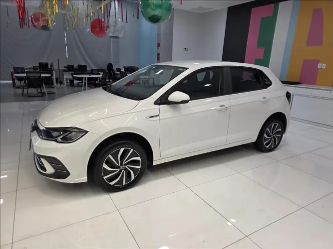Volkswagen Polo Highline 170 TSI 1.0 Flex 12V Aut. 2024