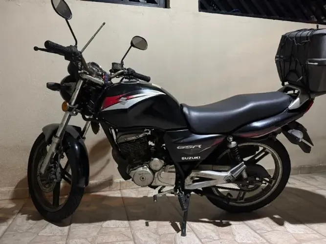 Suzuki GSR-125cc - 2016
