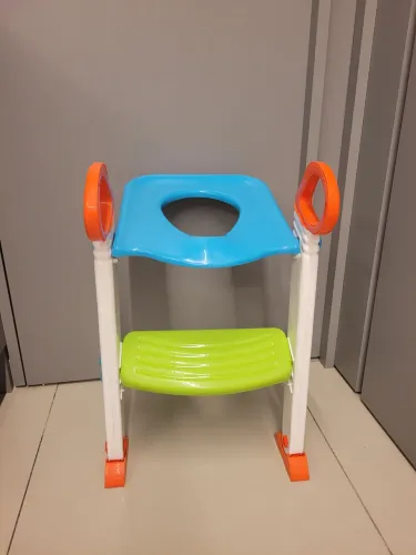 Assento Redutor Infantil com Escadinha