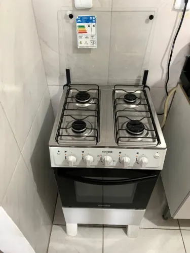 Fogão usado em bom estado