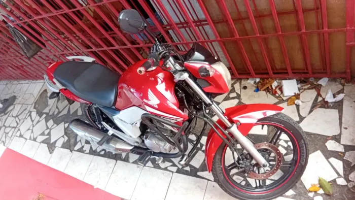 CG tinta vermelha 2015
