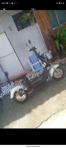 Vendo uma scooter elétrica 