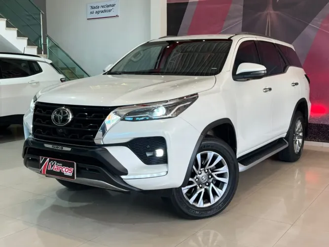 Toyota Hilux SW4 4X4 2.8 Diesel 2022