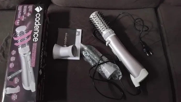 Escova Rotativa Cadence Beaty Pro 4 em 1 (Seca, Escova, Alisa, Modela)