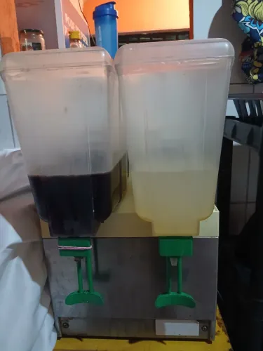 Refresqueira / suqueira