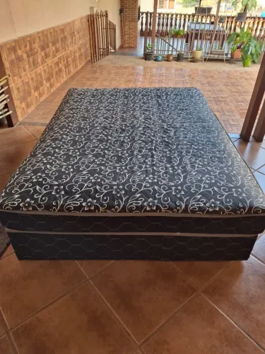 Cama Box