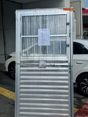 Porta de alumínio de 1 metro com vidro - Direto da fábrica 