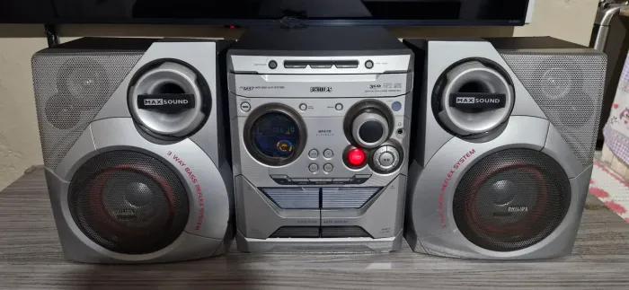 Som Philips Novinho perfeito relíquia nesse estado