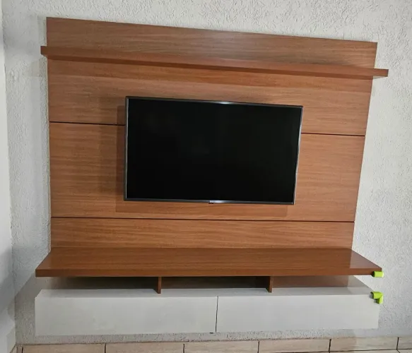 Rack com Painel Suspenso - Usado