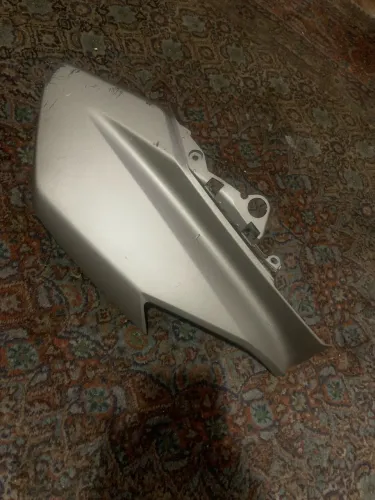 Carenagem frontal esquerda Yamaha NMax160 2016/20 Original