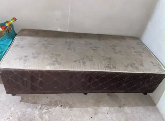 Base cama de solteiro