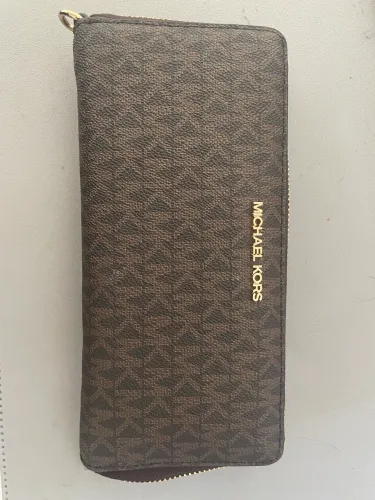 Carteira Michael Kors em ótimo estado