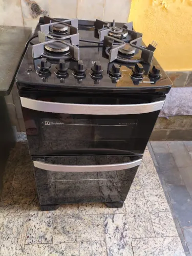 Fogão a gás Eletrolux mod.FE4DB
