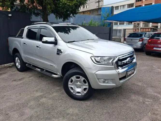 Ford Ranger XLT 2.5 16V 4X2 CD Flex 2017