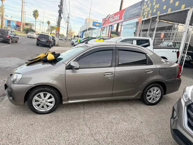 Toyota Etios XLS Sedan 1.5 Flex 16V 4P Aut. 2018