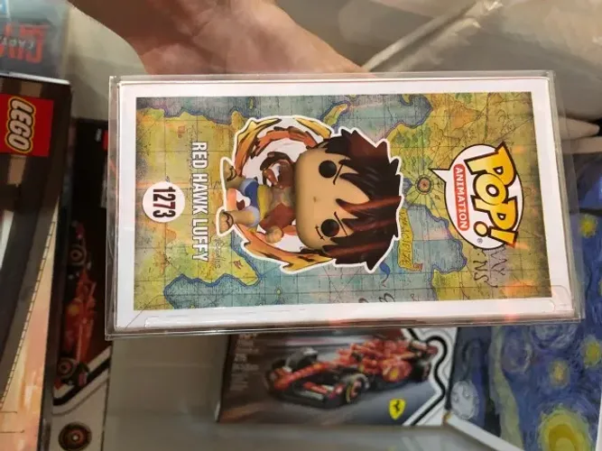 Funko POP! Animation: One Piece - Luffy (Red Hawk) / Exclusive + Box Protetora Gamegenic