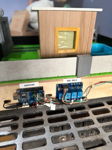 Maquetes Com Arduino (curso eletrônica)