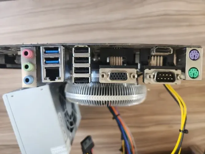 Kit Placa Mãe (Processador + Mem + Fonte)