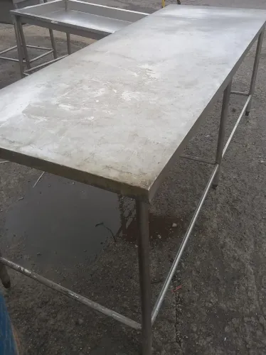 Venda de mesa industrial em aço inox