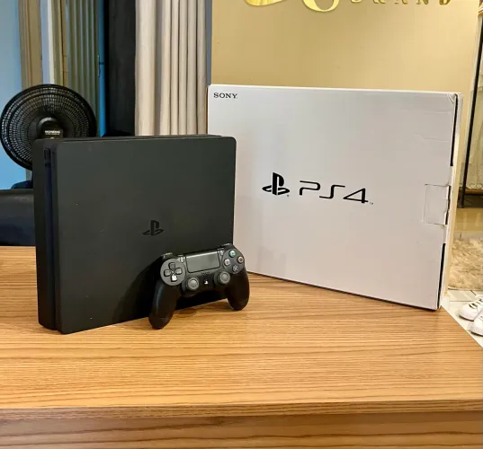 PlayStation 4 Slim 1TB com 1 Controle Original Impecável 