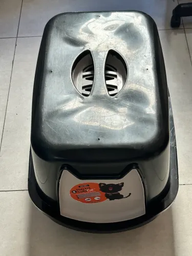 Caixa de Areia Fechada para Gatos Média Preto