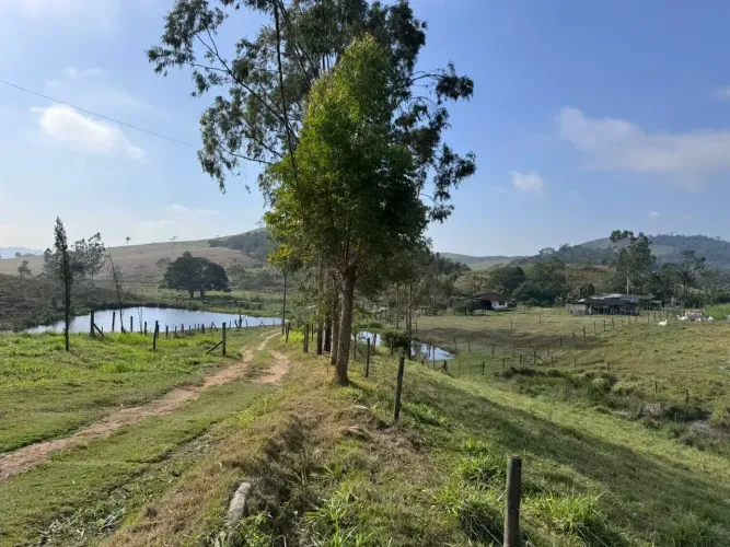 Excelente Fazenda de 87 Hectares em Rio Bonito à 5Km da Via Lagos