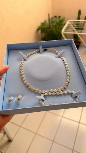 Conjunto Swarovski