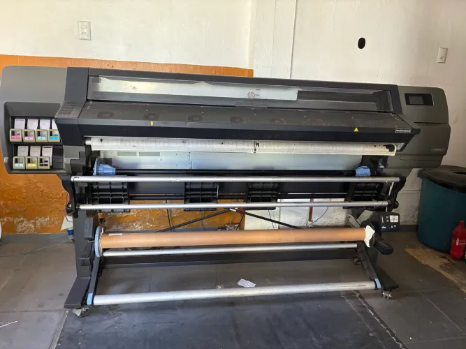 Máquina de plotter 