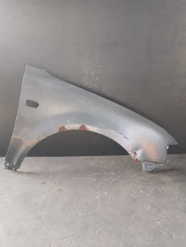 Paralama Passat Alemão direito 1997 a 2000