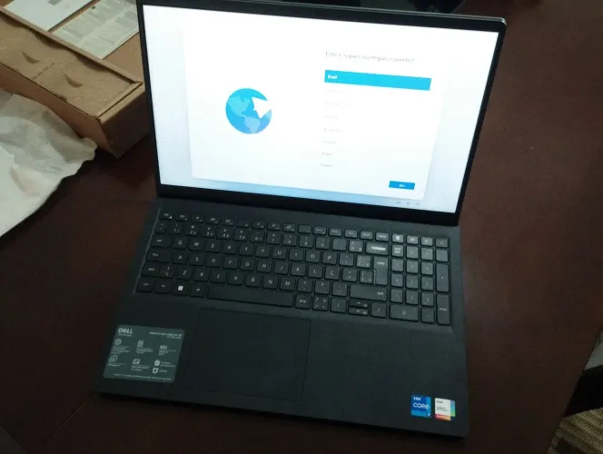 Notebook Dell Inspiron 15 - i15-i1300-A80P - Process i7 13a g. 1TB SSD - 16Gb - Win11