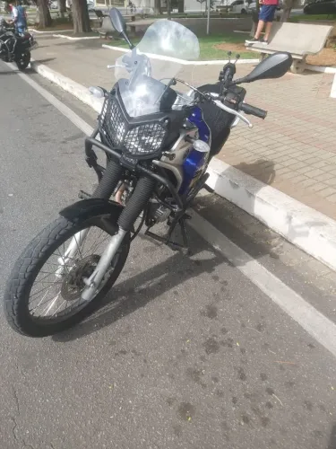 Moto Ténéré 250 cc BLUE flex