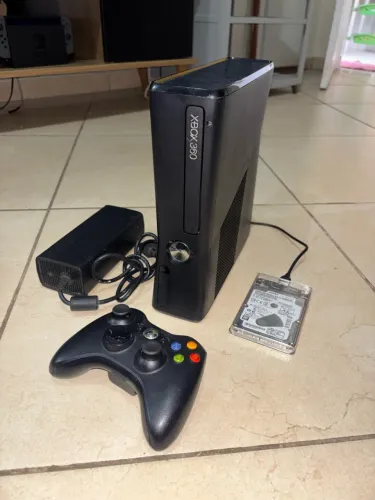 Xbox 360 Slim completo