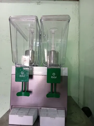 Refresqueira usada em excelente estado 