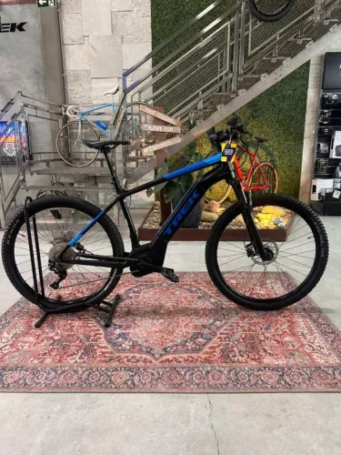 Bicicleta elétrica usada Trek Powerfly 5 HT