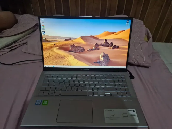 Notebook Asus Vivobook i7 8ª
