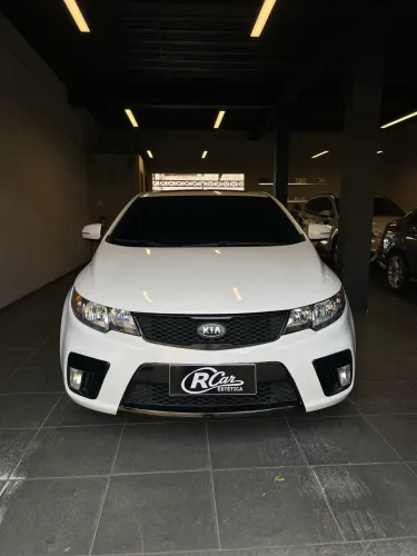 Kia Motors Cerato Koup 2.0 16V Aut. 2012