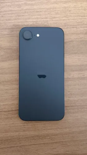 iPhone 16e 128GB