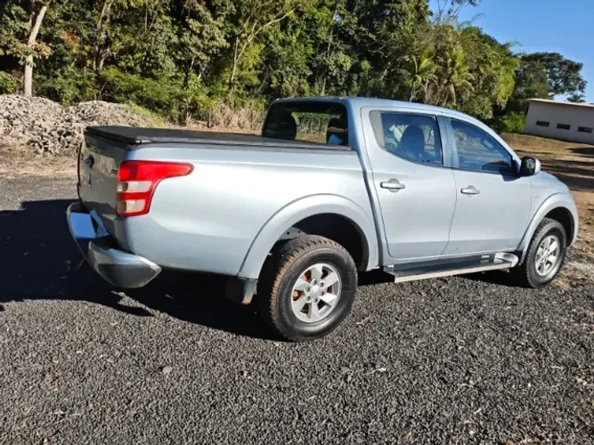 Mitsubishi L200 Triton Sport GLS 2.4 CD Diesel Aut. 2020