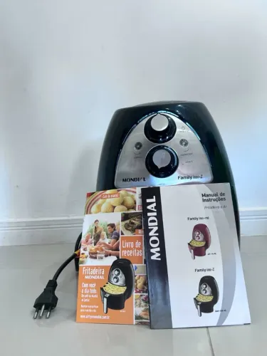 Vendo fritadeira elétrica sem óleo- Air Frayer Mondial