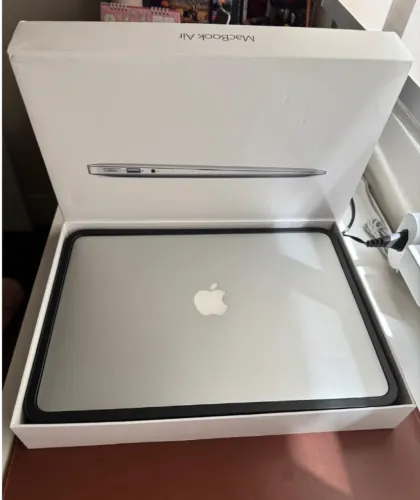MacBook Air A1466 i5 1.8GHz 8GB 128GB