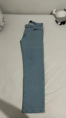 Calça Jeans Reta - Tamanho 40