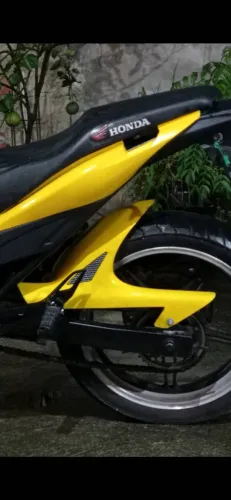 Paralama traseiro esportivo CB 300 ou Cbx 250 Twister