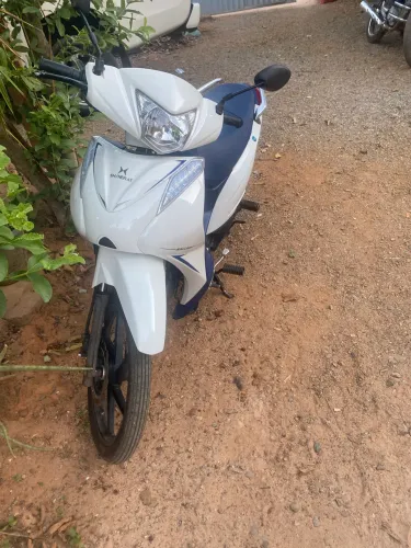 Moto Semi nova Shineray